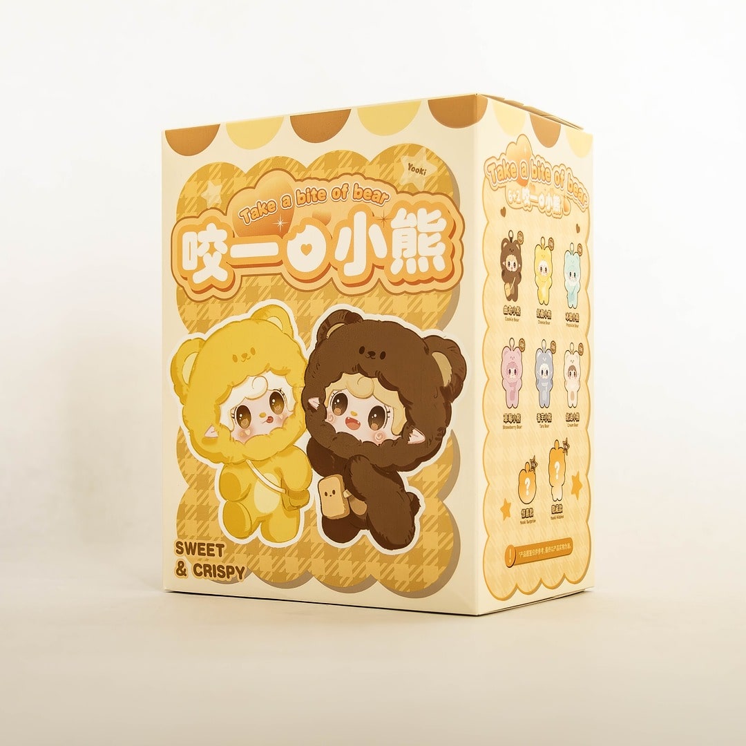 Yooki take a bite of bear blind box de trois quart